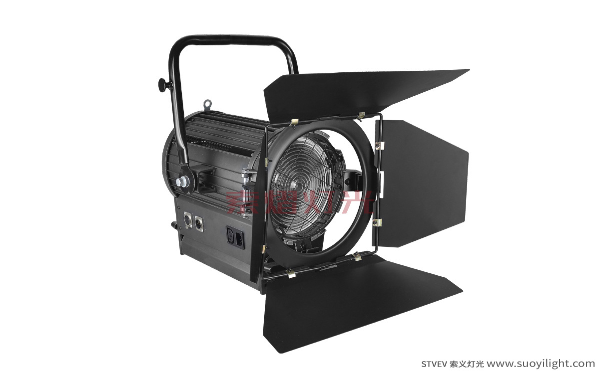 Vietnam100W LED Video Film Zoom Fresnel Light